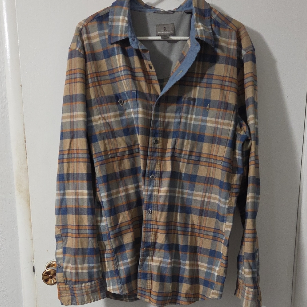 Royal Robbins Blue and Tan Plaid Casual Button Down Shirt